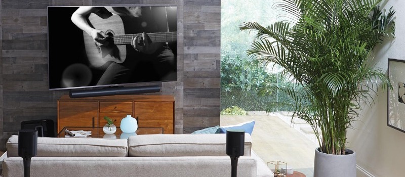 Wie hoch hängt ein Fernseher?